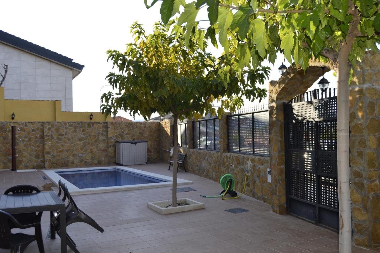 Aldea del Fresno Apartamentos "Casa Rural De Aldea" מראה חיצוני תמונה