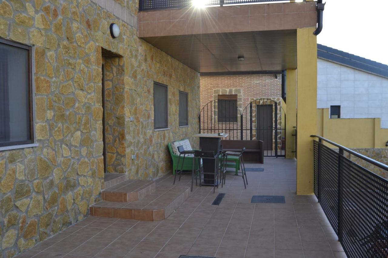 Aldea del Fresno Apartamentos "Casa Rural De Aldea" מראה חיצוני תמונה