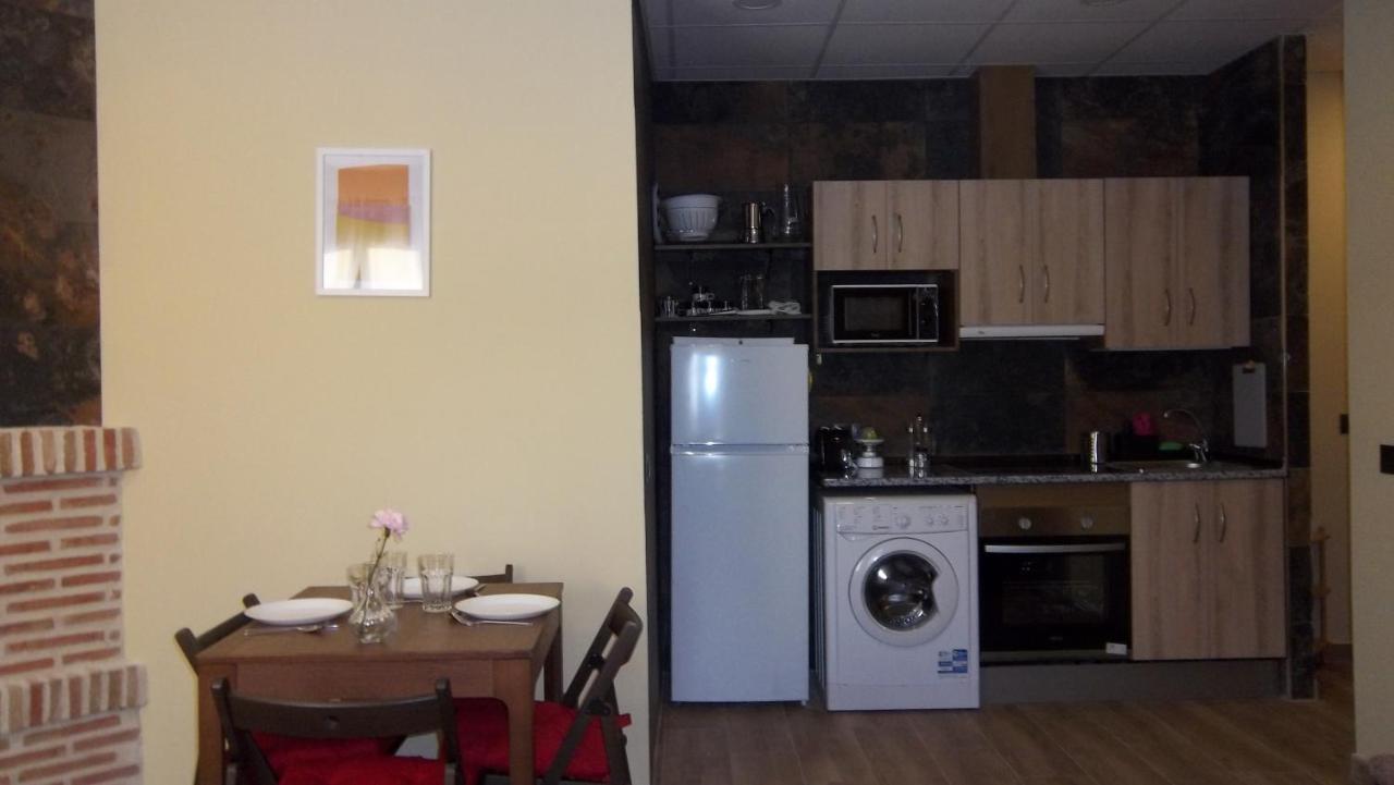 Aldea del Fresno Apartamentos "Casa Rural De Aldea" מראה חיצוני תמונה
