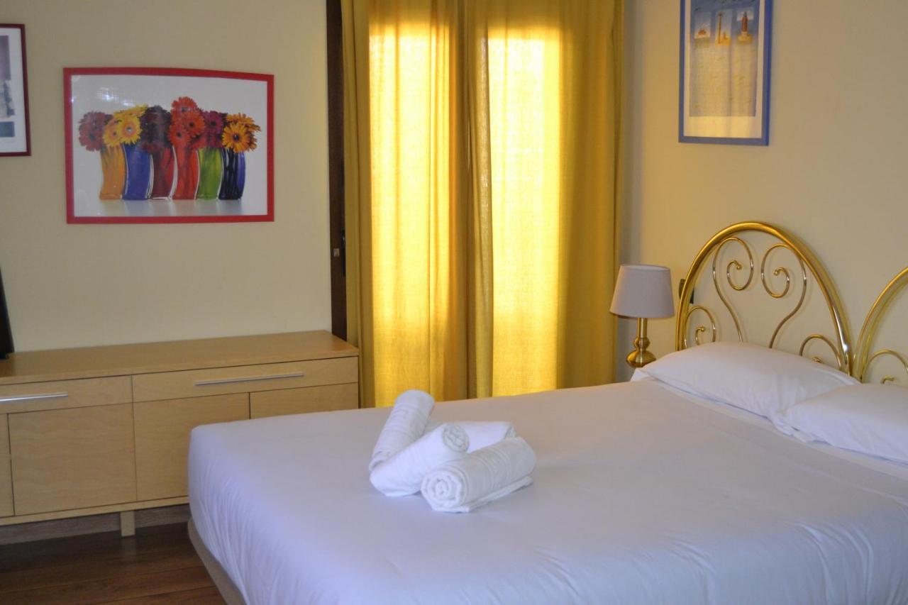 Aldea del Fresno Apartamentos "Casa Rural De Aldea" מראה חיצוני תמונה