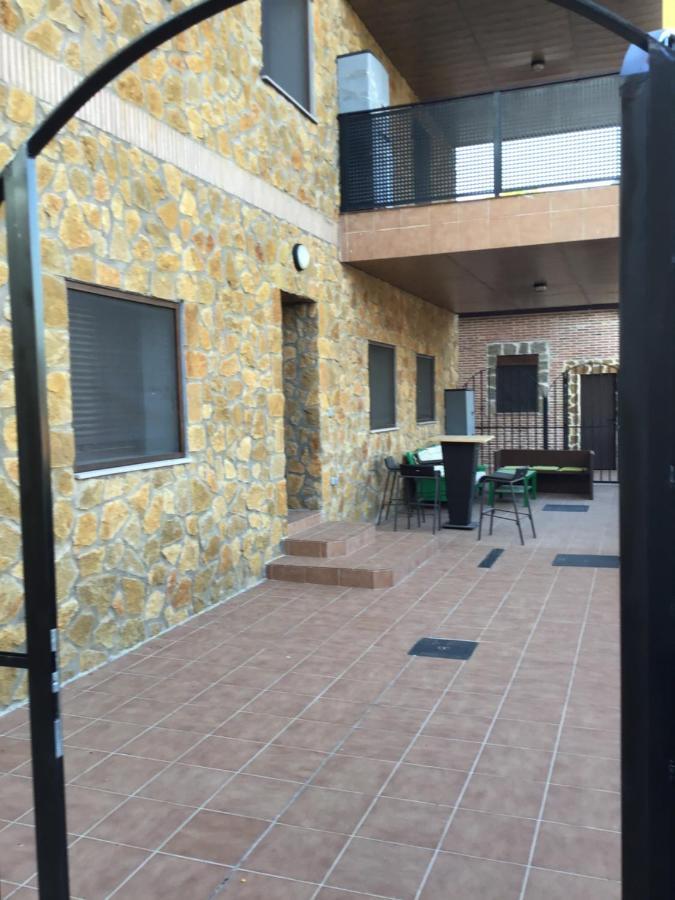 Aldea del Fresno Apartamentos "Casa Rural De Aldea" מראה חיצוני תמונה